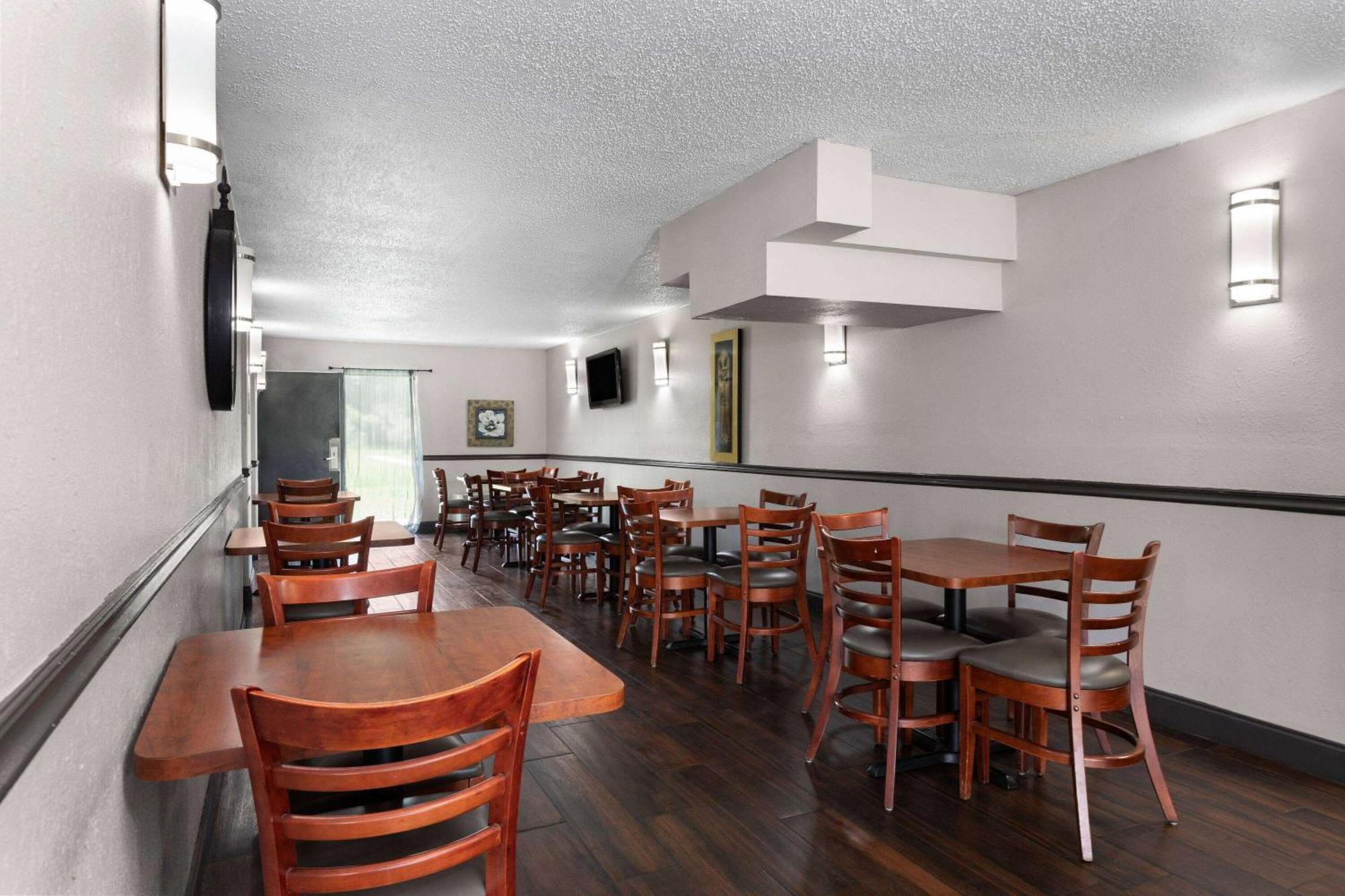 Days Inn By Wyndham Wildwood I-75 Luaran gambar